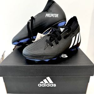 ❌SOLD❌ Adidas Predator Edge.4 Soccer Cleats- Kids Size 13